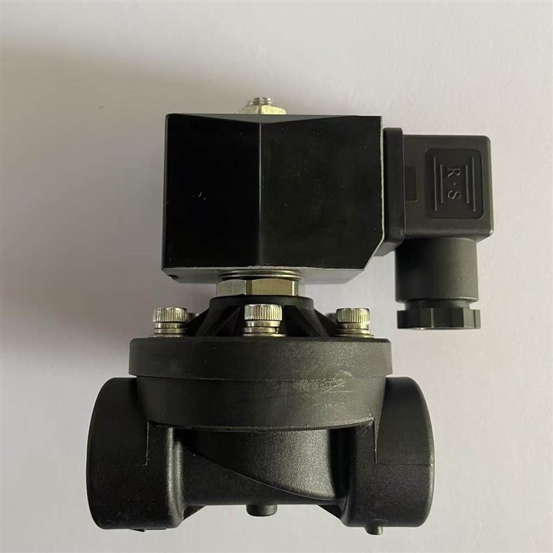 余姚仪表四厂圆星牌2W-15-20SLN-25SLN-32-40-50零压塑料电磁阀