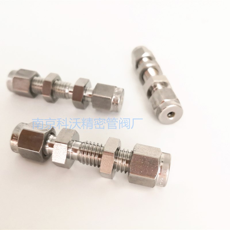 316不锈钢穿板直通 1/8 1/4 3/8 1/2英寸隔壁卡套式二通 实验室