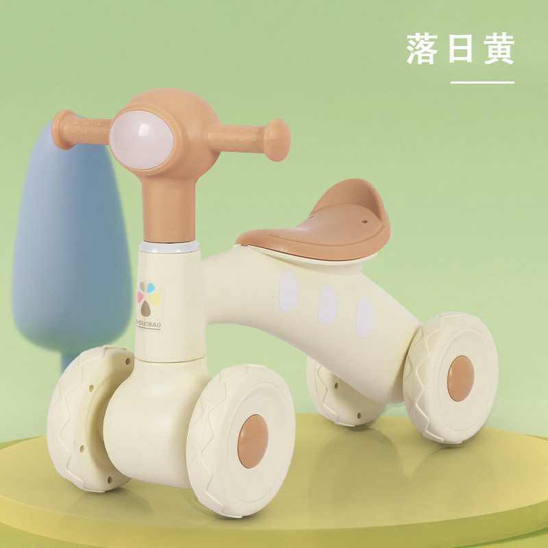 宝宝儿童平衡车音乐1-3岁溜溜车滑步车婴幼儿四轮童车儿童款单车