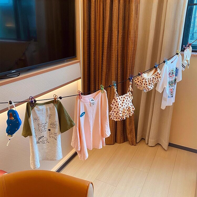 旅行晾衣绳室外室内晒衣绳子酒店挂衣绳一拉即紧旅游便携式好物可