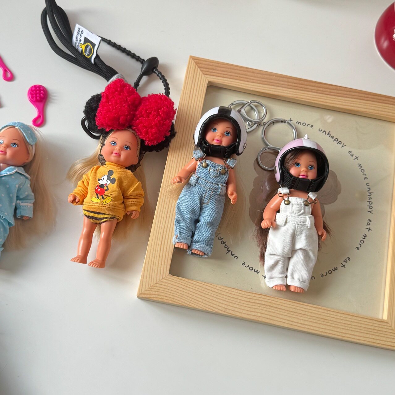 Korea's hottest new helmet doll keychain rope buckle dress up mobile phone backpack pendant car pendant