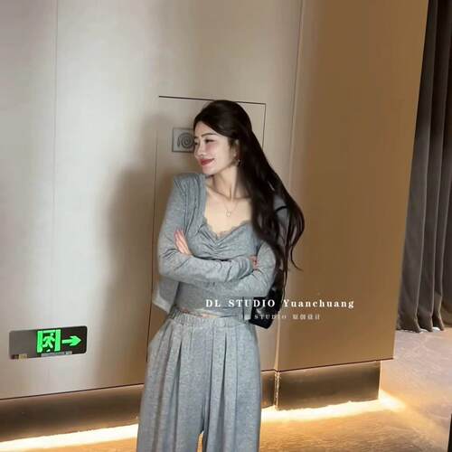 226早秋杏色0围感QLH蕾丝拼接吊带防长袖晒开氛衫拖地阔腿裤宽松