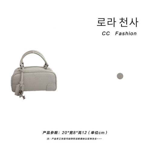 CC&Fashion-TF-2635-云舞白-原厂进口皮休闲百搭斜挎包