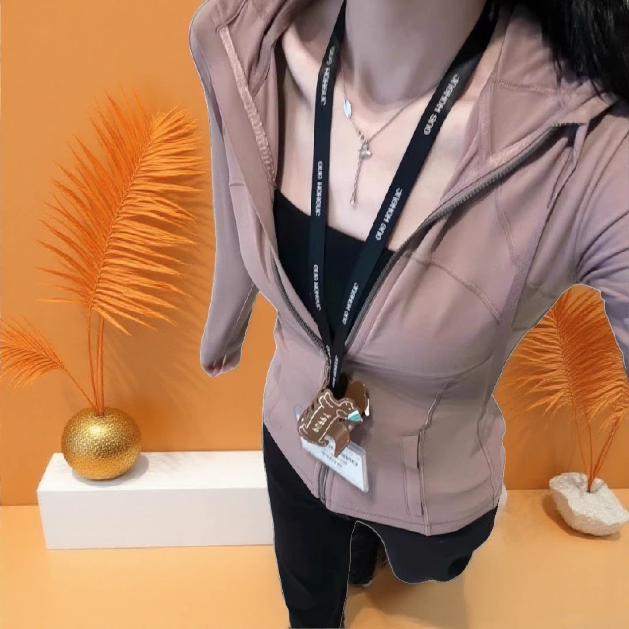 瑜伽服外套女2026春季新款防晒衣休闲运动修身健身穿搭上衣女装
