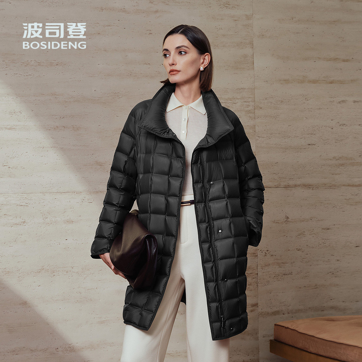波司登女长款菱格保暖羽绒服