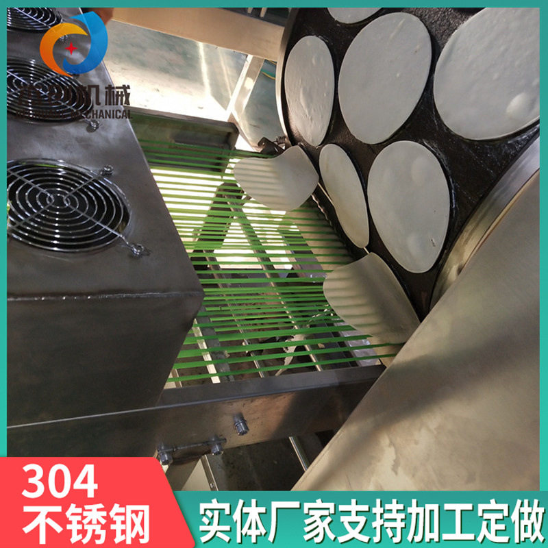 连续式千层蛋糕饼皮机电磁加热榴莲千层蛋皮机自动上浆可丽饼机