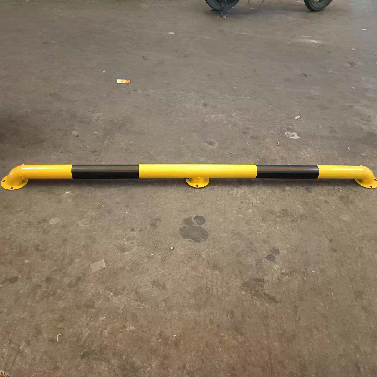 钢管停车位挡车器车位车轮定位器汽车限位器M型杆阻车止退器