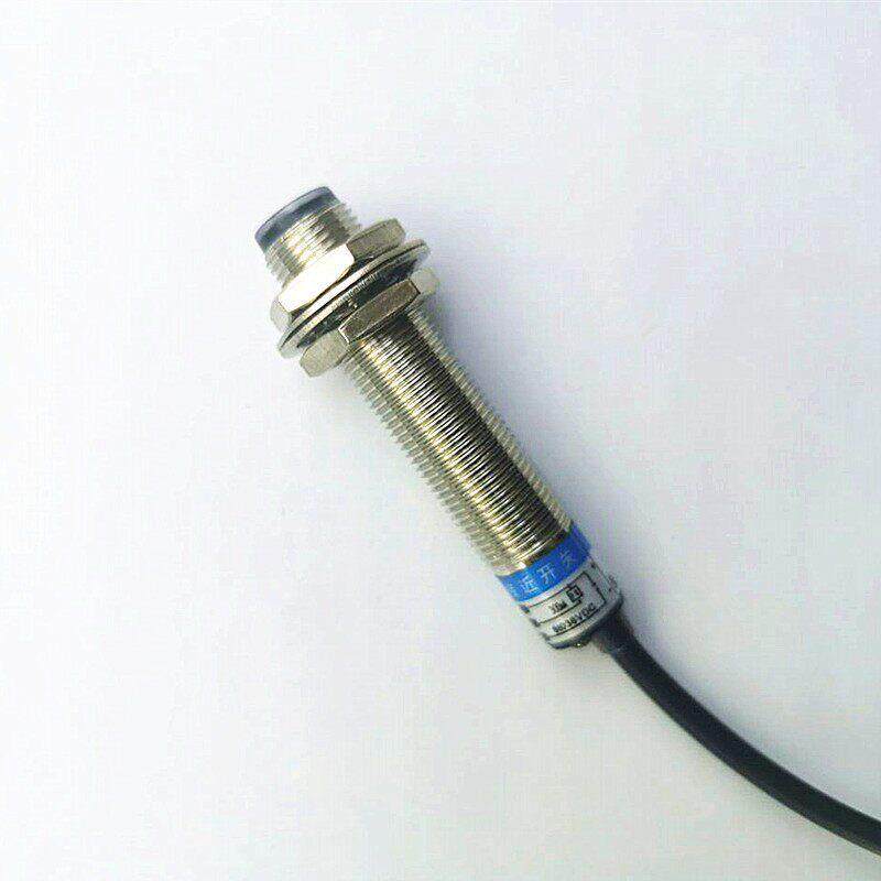 高品质霍尔齿轮转速传感器M8M12M18高速测速传感器接近开关高频