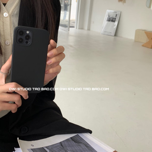 ins液态硅胶经典 16Promax 黑色手机壳14中性适用苹果17PROMAX全包13男生11硅胶15promax新款