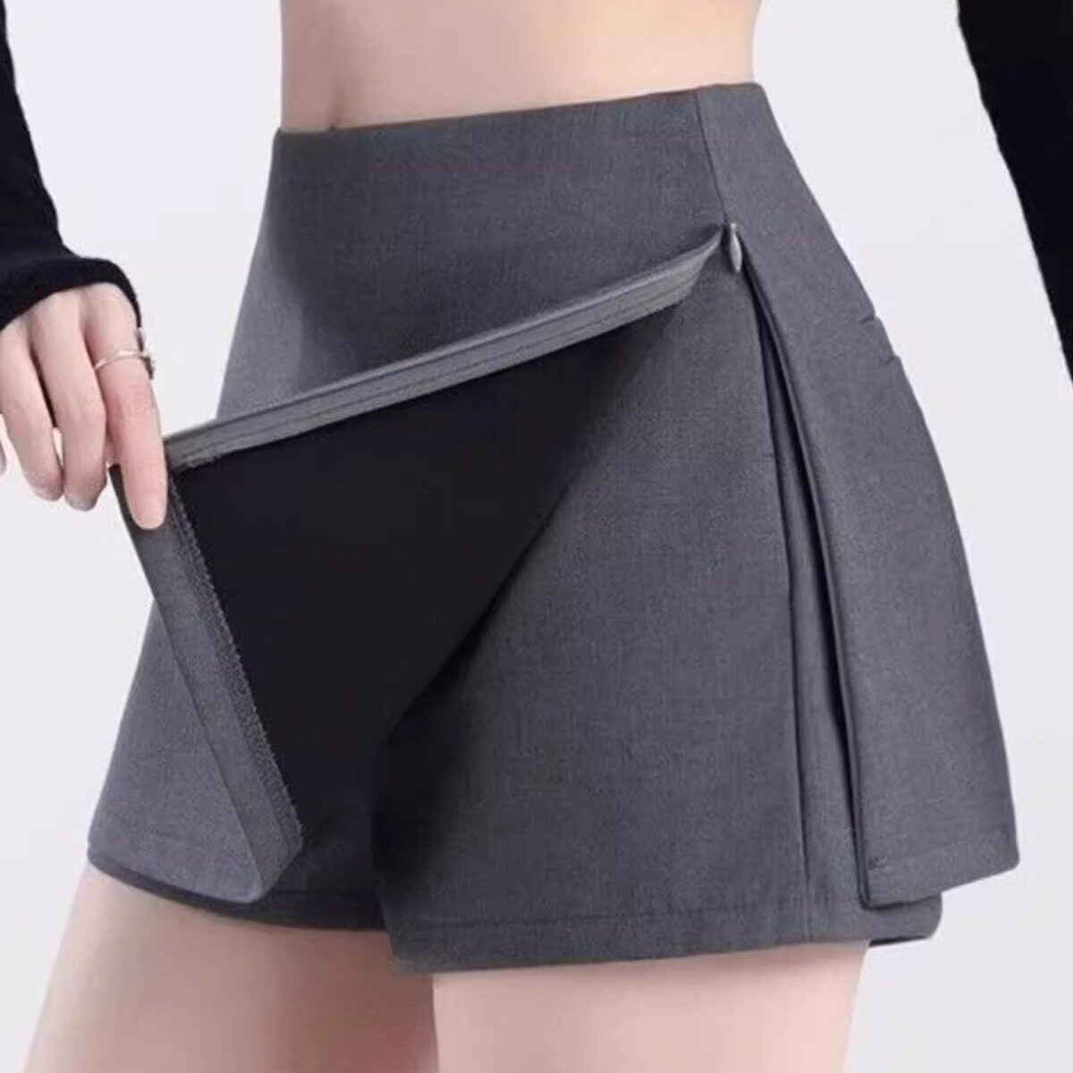 假两件灰色西装短裤裙女春秋款设计感防走光包臀a字超短半身裙子图片
