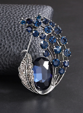 奢华高档女水晶玻璃胸针时尚服装配饰凤尾造型胸花秋冬大衣别针