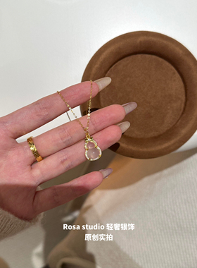 S925纯银爆款轻奢小福豆葫芦蝴蝶结玉髓高级感项链