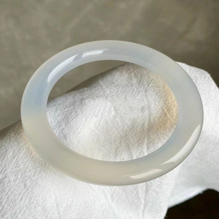 冰种白月光玉髓手镯白色冰种荔枝冻圆条新中式 玛瑙镯子