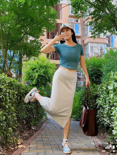 晶晶耐克女子针织螺纹高腰开叉运动休闲半身裙FQ1637