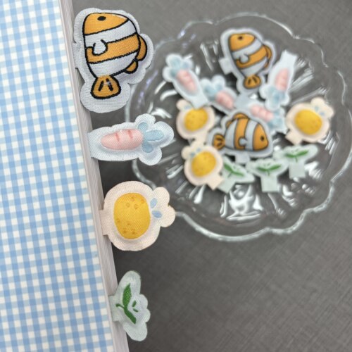 迷你手机挂件充棉标卡通物料定制充棉标织标定做挂件可来图定制