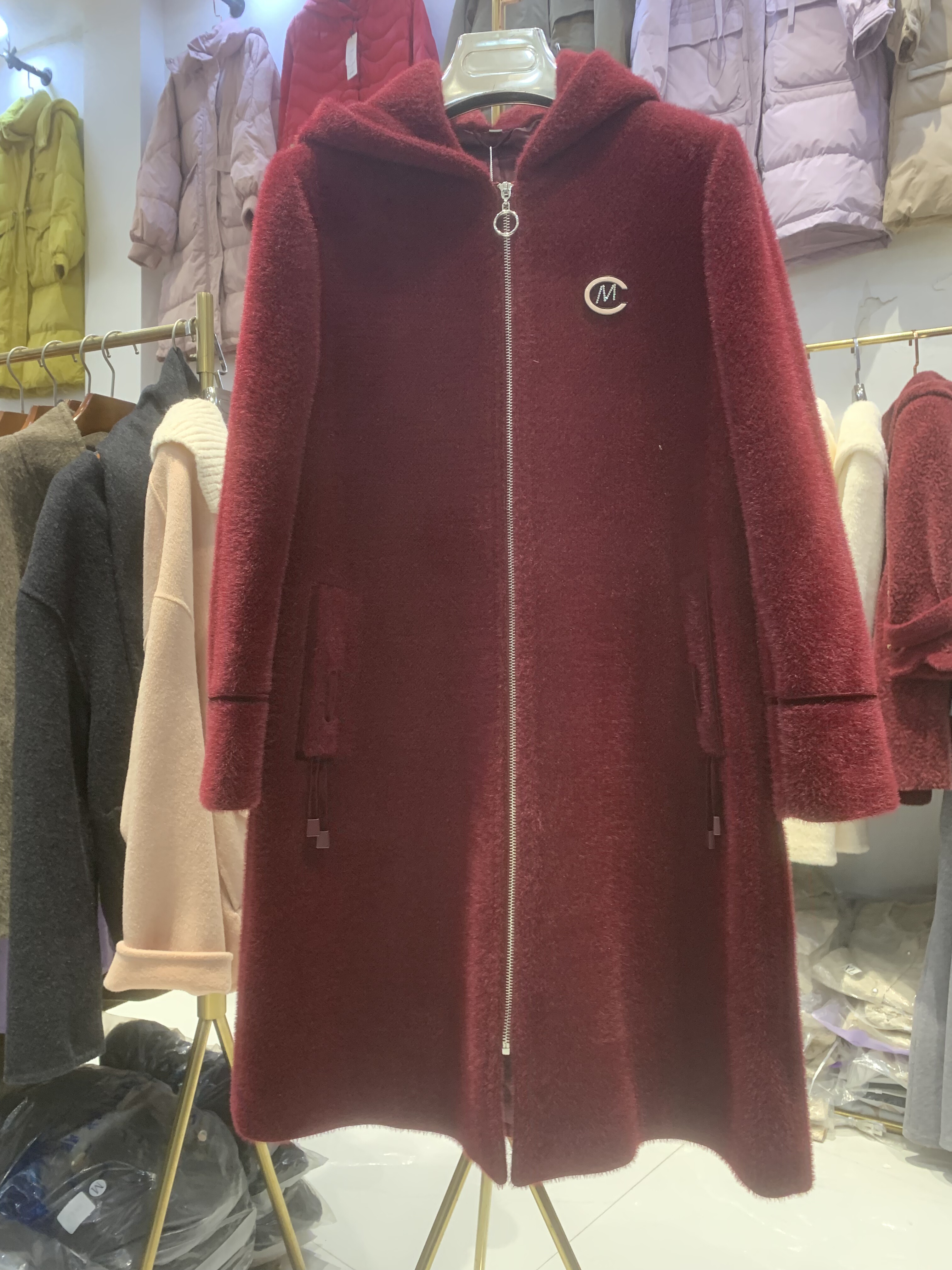 高端中年妈妈装金貂绒连帽大衣女冬季新款韩版连帽羊毛呢加厚外套