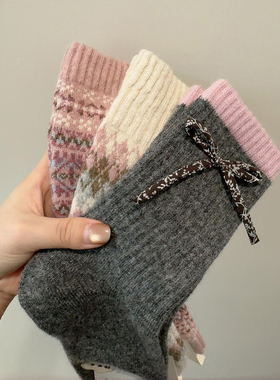 韩里韩气的粉紫色我可太爱了！粉粉嫩嫩配色chao好穿~袜子女羊毛