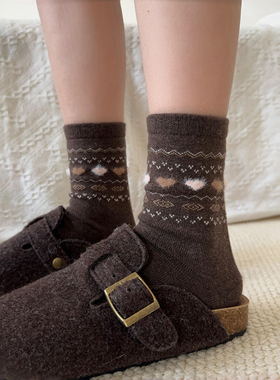 冬天bi不可少的羊毛袜子~保暖又漂亮~上脚chao舒适~袜子女厚款