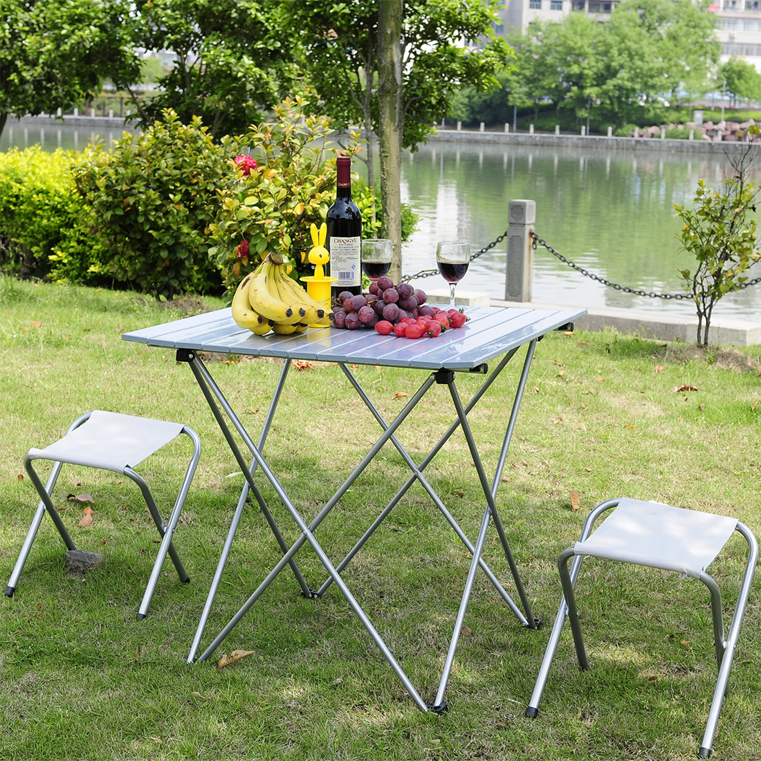 户外折叠桌椅 超轻铝合金便携式摆摊广告野餐桌 简易车载烧烤桌i.