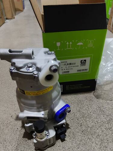一汽奔腾B30ev400NAT/E01 新能源空调压缩机空调泵中成全新质保