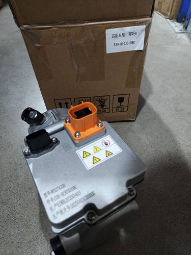 全新哪吒U S30-8103010BB 新能源空调压缩机冷气泵空调泵质保包邮
