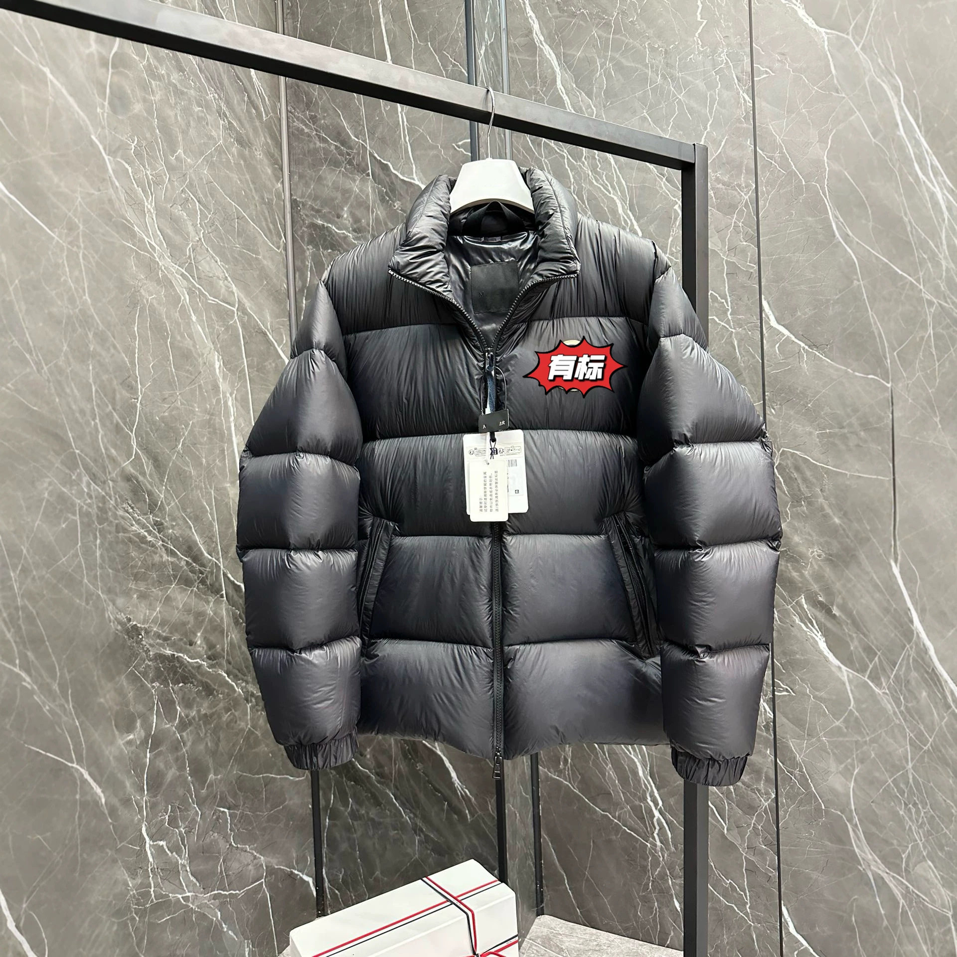 小个子羽绒服冬季新款胸口大标徽标设计男女同款加厚防寒保暖外套
