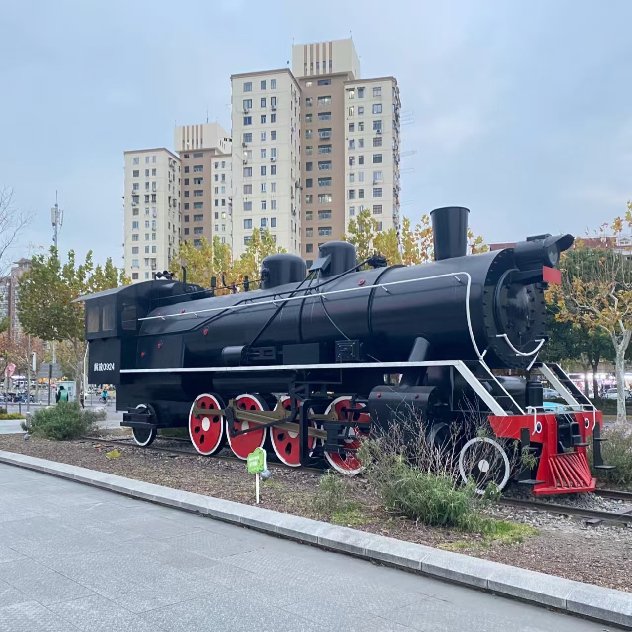 大型火车头园林景区打卡装饰