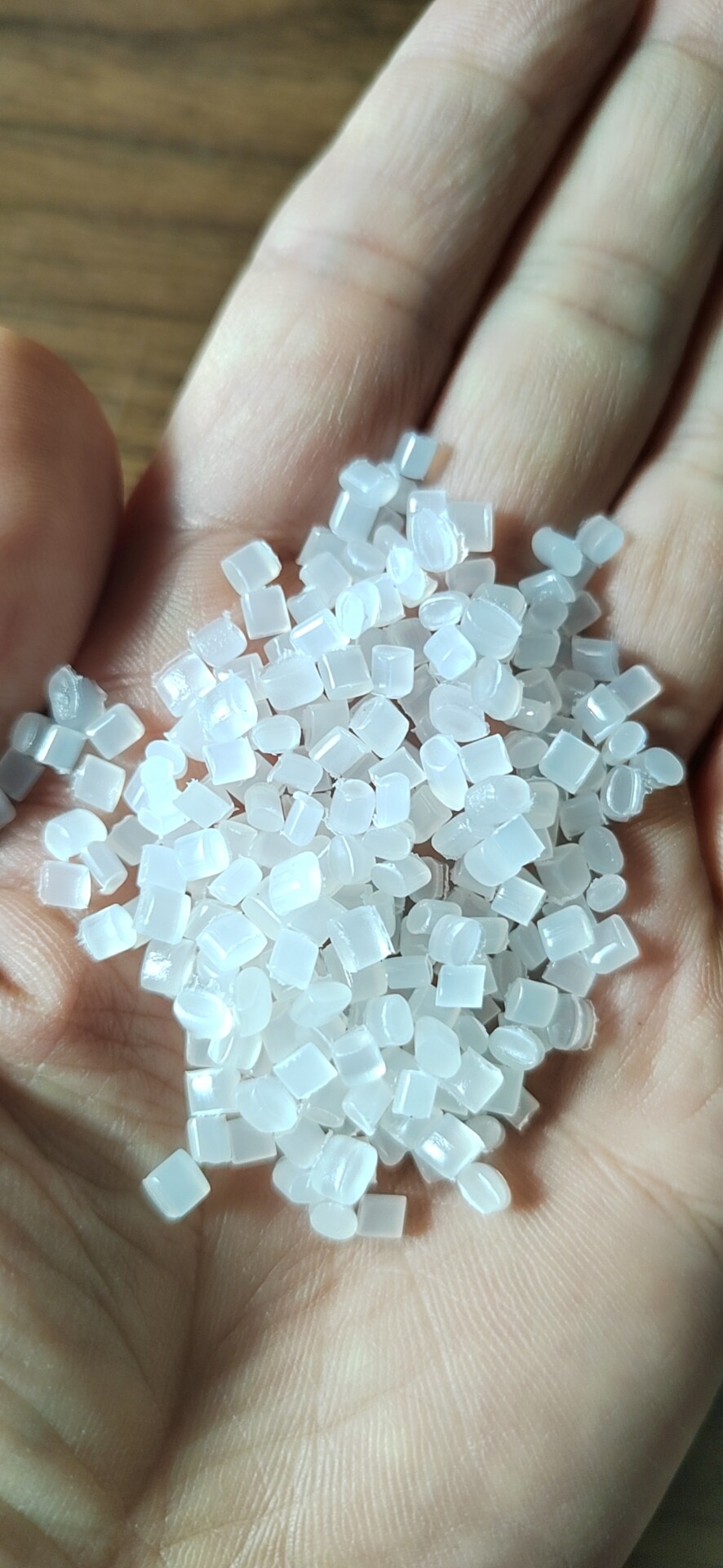 厂家直销日本纯ldpe高压颗粒 吹膜发泡珍珠棉pe再生料