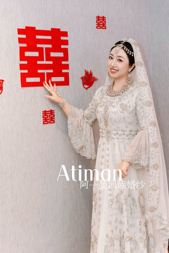 【出租】阿一曼回族婚纱重工巴服香槟色显瘦鱼尾裙白色喇叭袖收腰