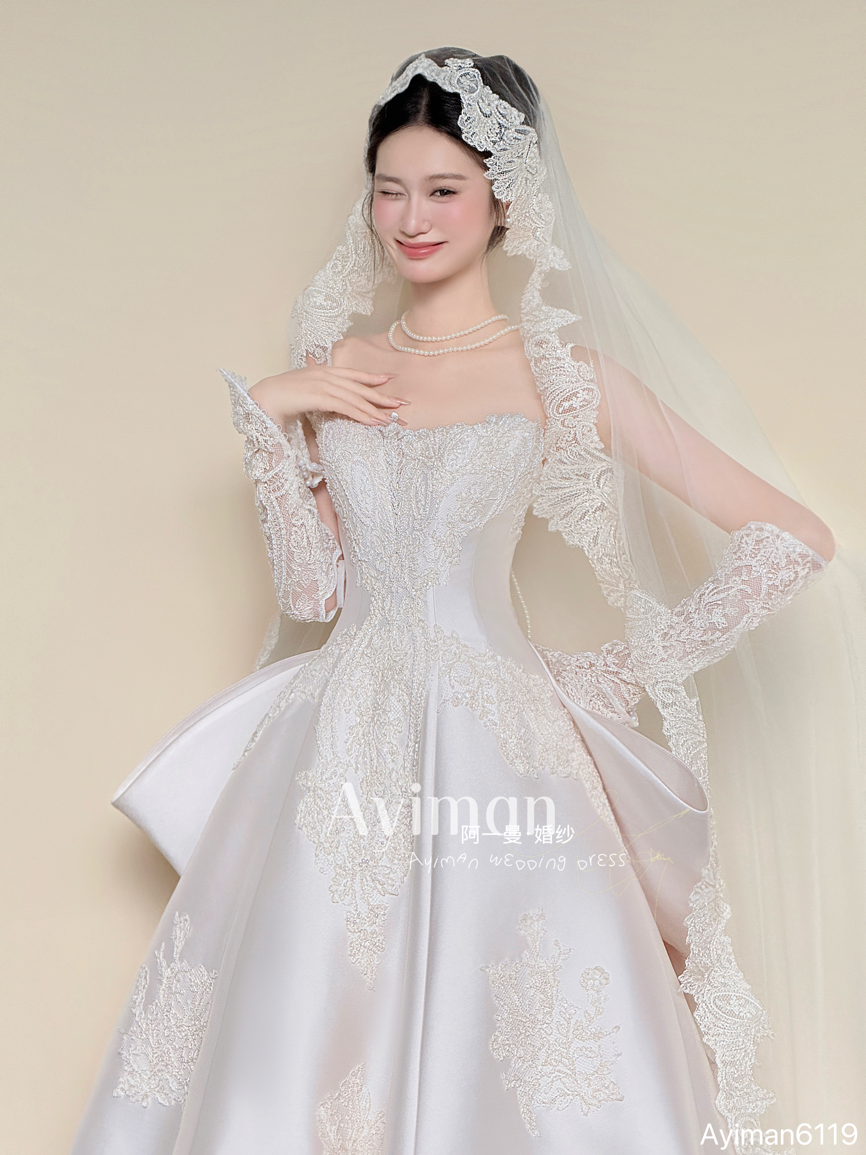 「出租」许许的纱正版一页情书缎面轻纱蕾丝礼服小拖尾显瘦