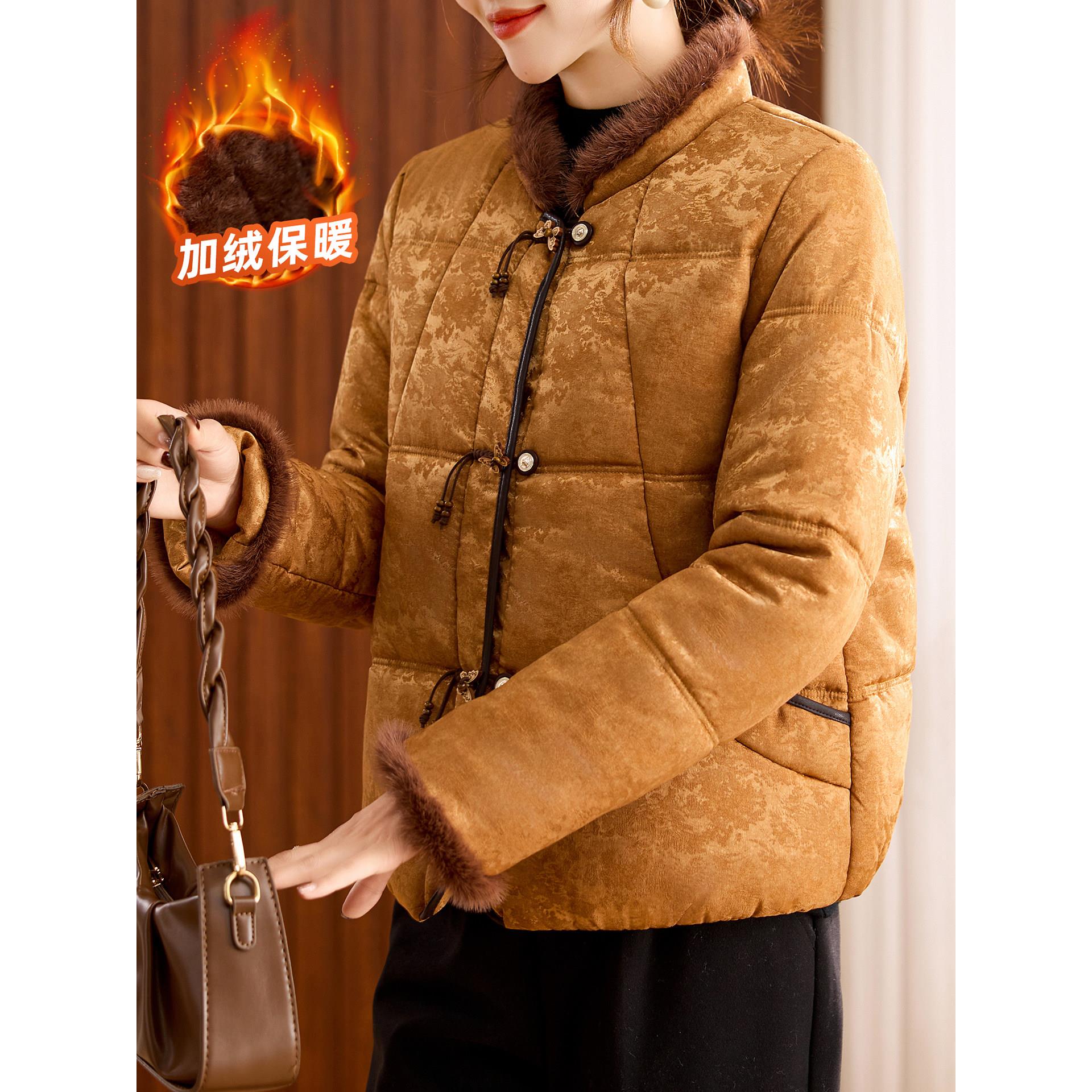 中年妈妈冬装外套2025新款轻便小棉袄中老年女洋气加绒保暖棉衣服