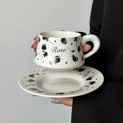 咖啡杯陶瓷杯女高颜值小众马克杯伴手礼杯子复古咖啡杯碟套装送礼