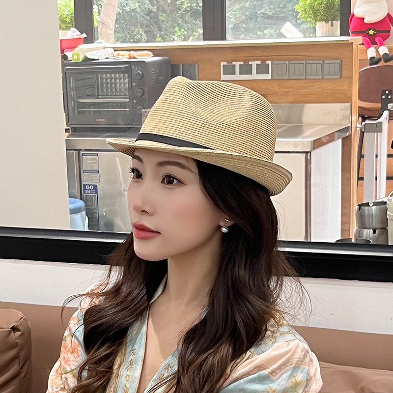 巴拿马草帽春夏男女通用沙滩短檐爵士帽英伦防晒遮阳小礼帽短发潮