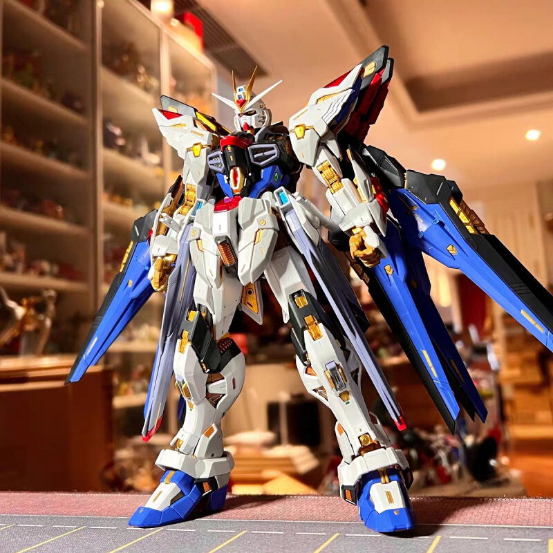 万代模型 HG 1/144 异端高达蓝色机二型L 蓝异端