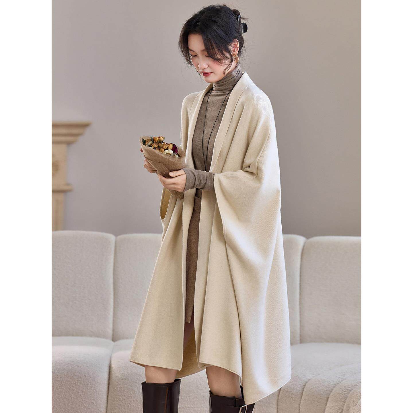 披肩外套女春秋款2025新款高级感爆款慵懒风斗篷外搭时尚洋气开衫