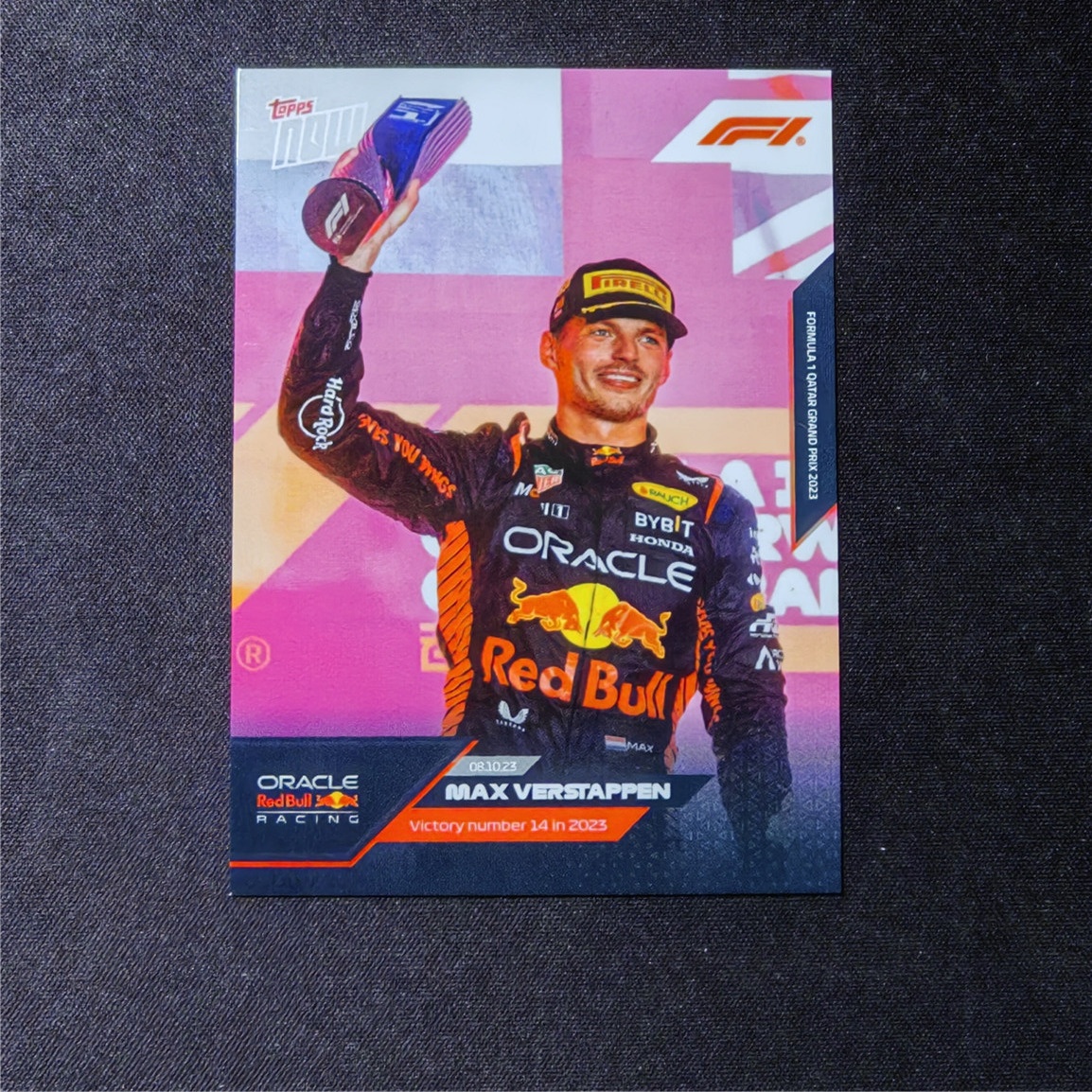 F1赛车手卡维斯塔潘ToppsNow纪念14场连胜打破历史最长连胜纪录