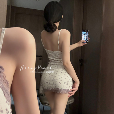 纯欲碎花蕾丝边美背吊带裙女睡衣