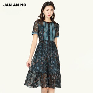 JAN AN NO简爱诺夏季新款复古浪漫印花荷叶边中长连衣裙J910175LQ