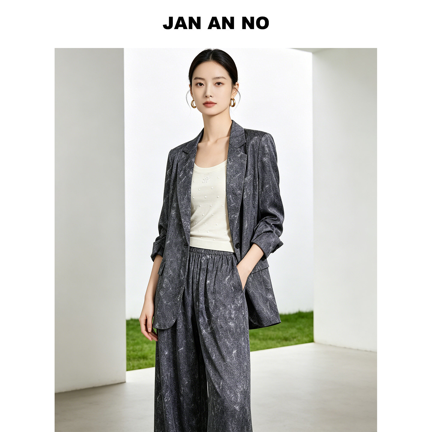 JAN AN NO 简爱诺桑蚕丝七分袖牛仔蓝西装外套春季新款J2520071XF