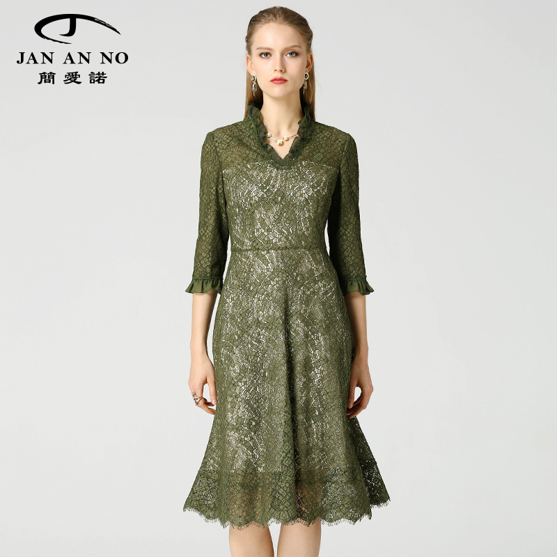 简爱诺荷叶边V领浪漫蕾丝连衣裙