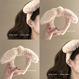 软糯小兔 毛绒绒兔耳朵发箍秋冬卡通可爱头箍高颅顶洗脸旅行发饰