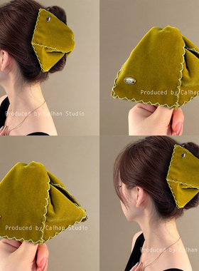 香颂绒梦~法式复古植绒三角抓夹秋冬氛围感气质姜黄色鲨鱼夹发饰