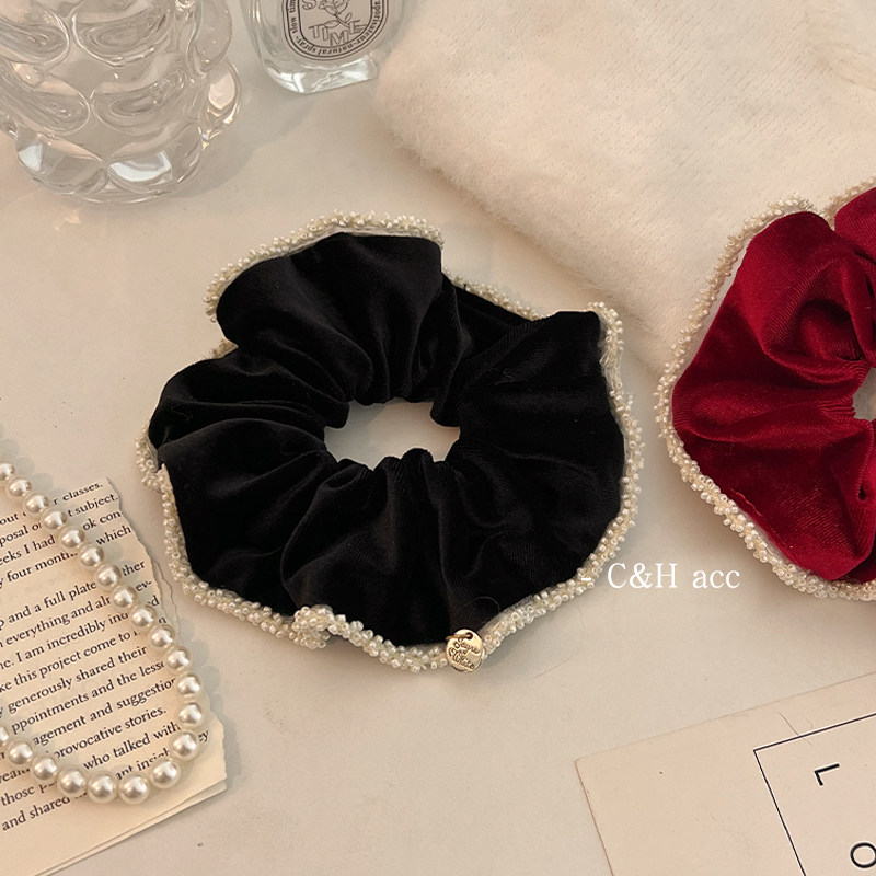 巴黎玫瑰~仿珍珠边丝绒大肠发圈