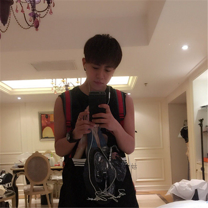 Perruque cheveux raides Court - Ref 2607273 Image 3