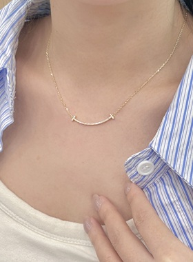 满钻微笑笑脸项链女款轻奢小众高级感锁骨链夏日极简通勤配饰颈饰