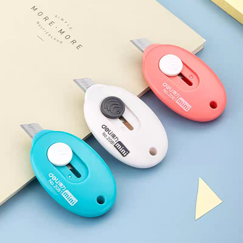 得力美工刀迷你小号学生便携挂扣式mini裁纸拆信刀快递包裹开箱刀