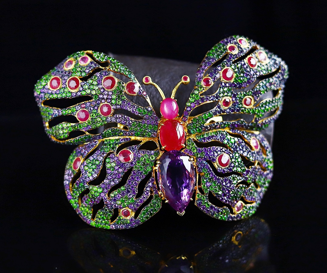 泰国彩宝 天然红宝石紫水晶多宝设计款蝴蝶胸针  925纯银镶嵌