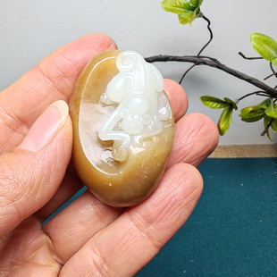 和田玉糖白玉生肖猴子吊坠挂件苏工高档保真细腻油润男女国风封侯