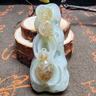 和田玉糖青白玉蜘蛛铜钱太湖石吊坠挂件苏工精品男女国风知足常乐
