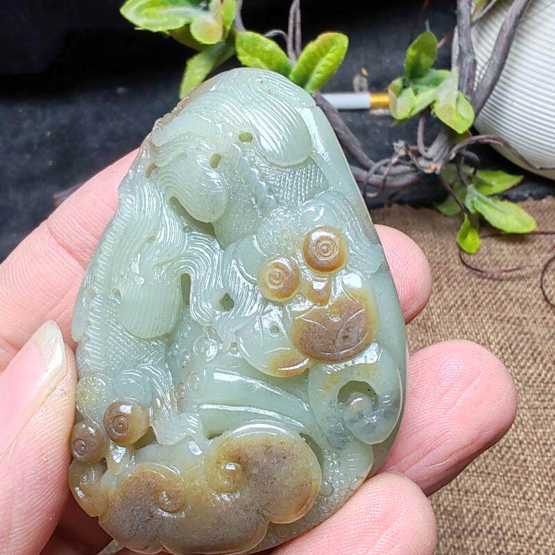 新疆和田玉且末糖青白玉双金鱼如意荷叶手把件精英男国风鸿运当头